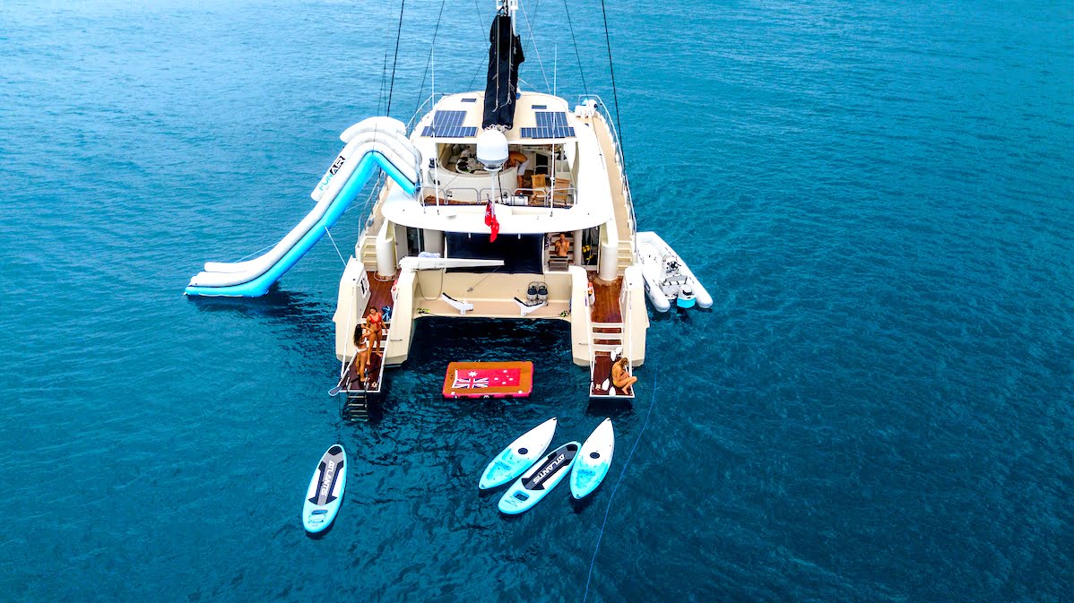 Jalun catamaran yacht charter