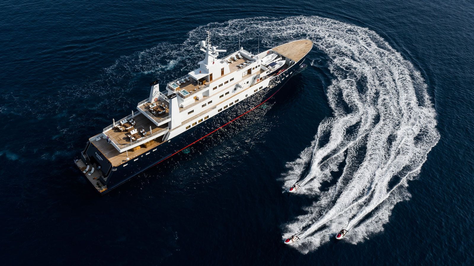 bleu de nimes, charter, yacht, red sea, indian ocean, holiday