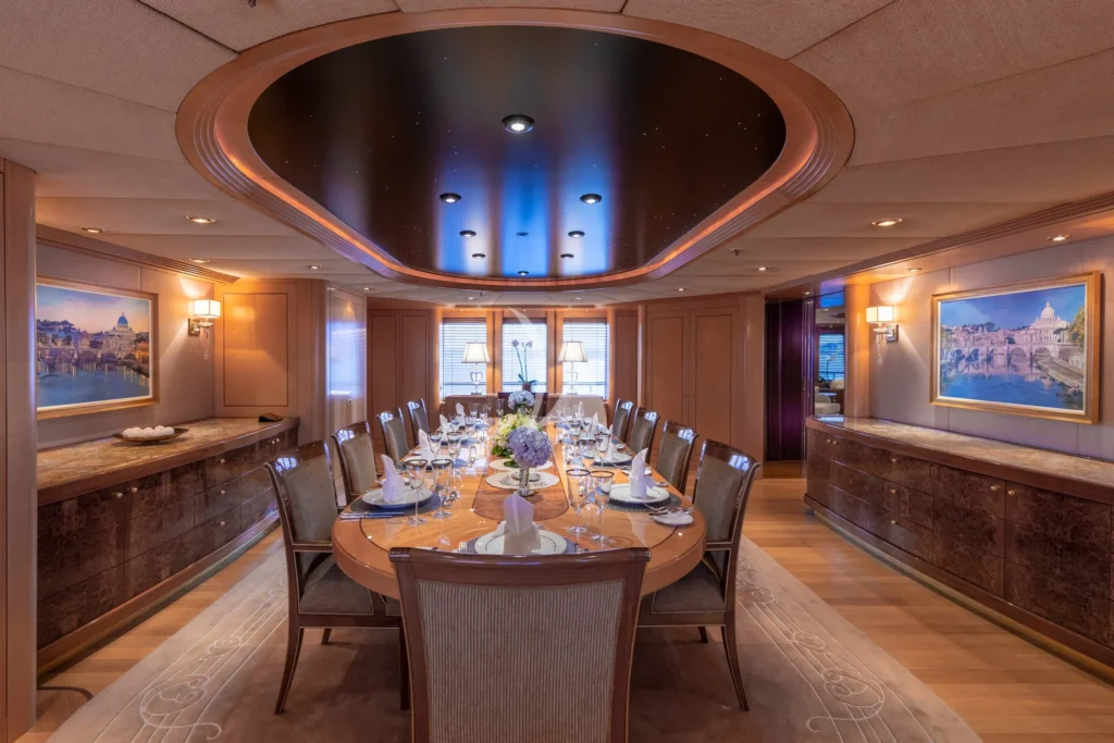 Main Salon Dining