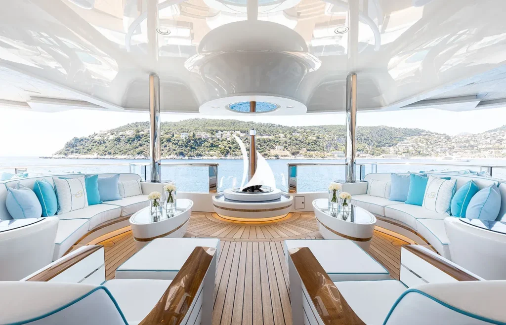 SUN DECK