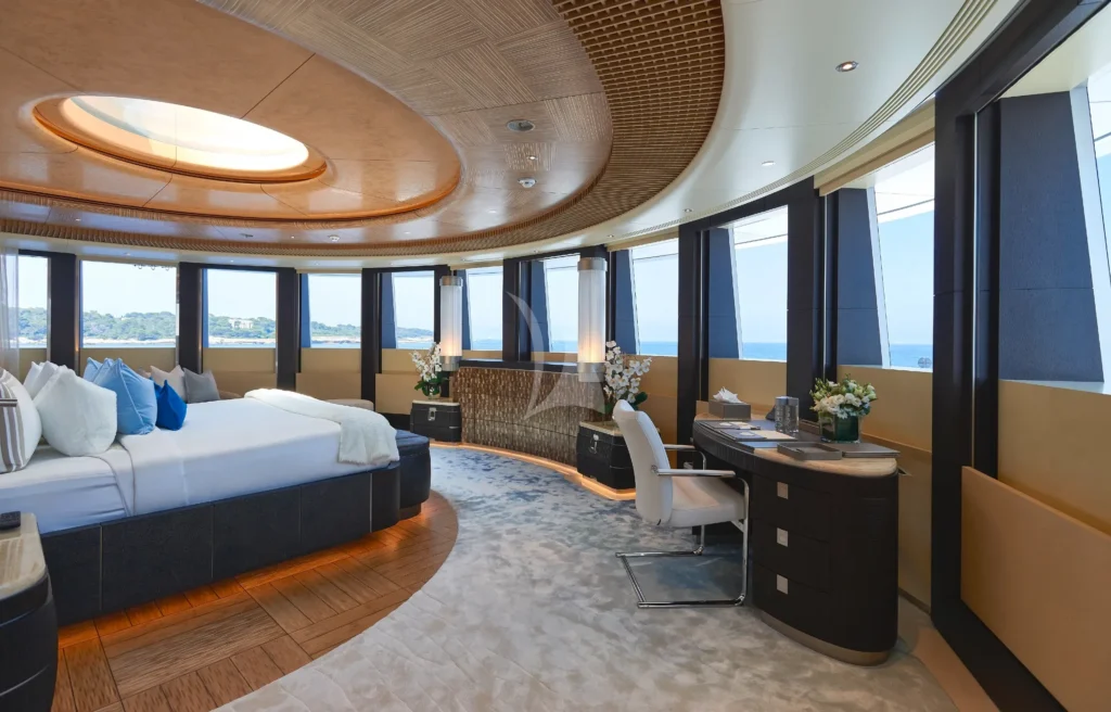 Master suite