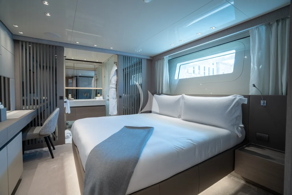 LANCE | VIP Cabin