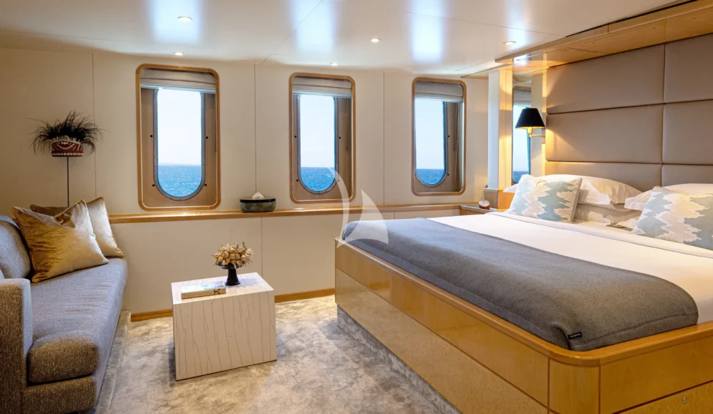 Cabin 201 (24sqm) – Main Deck