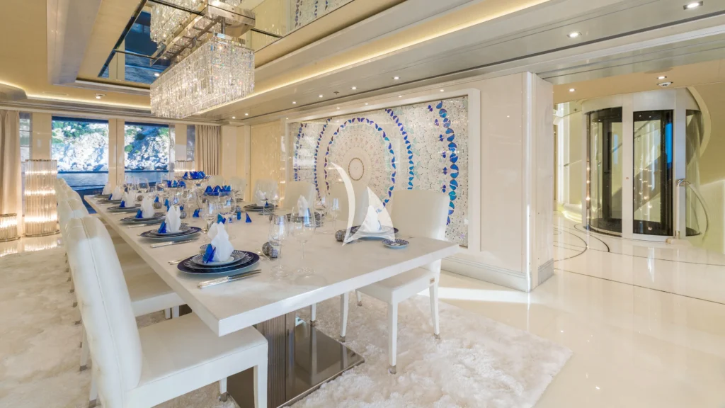 Main Salon Dining