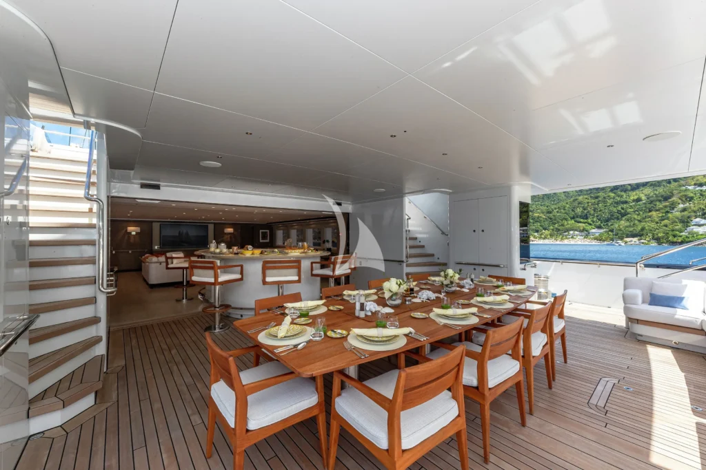 Main deck Dining