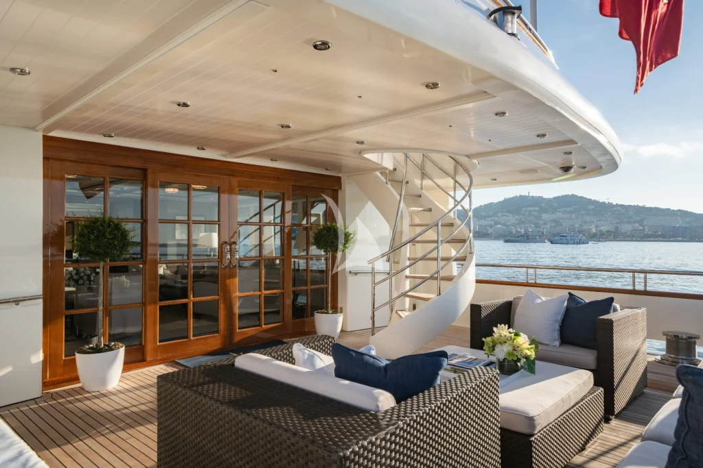 Main Aft Deck