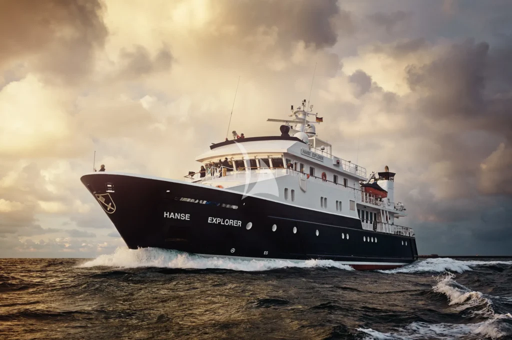 Hanse Explorer photo 10