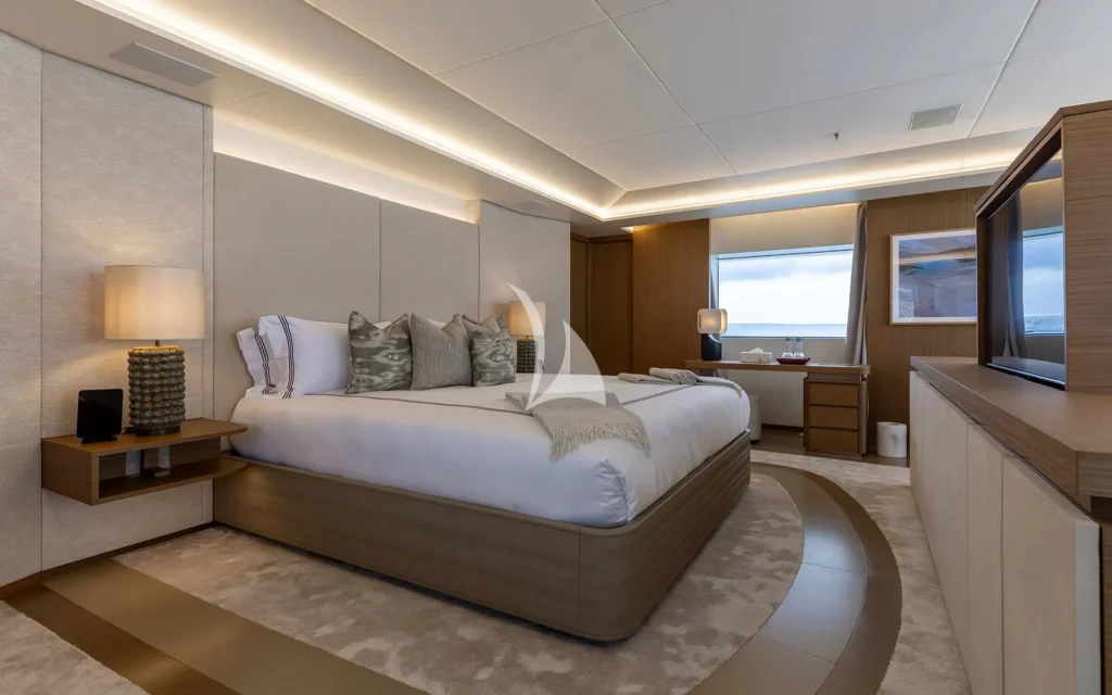 Principle's Stateroom, upper deck