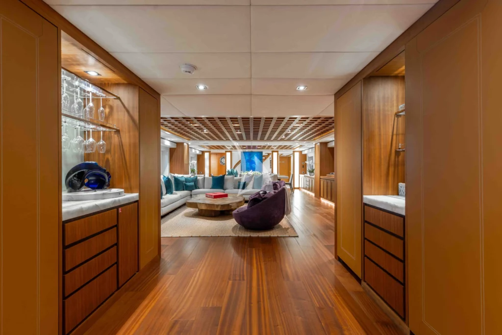 Main Deck | Main Salon