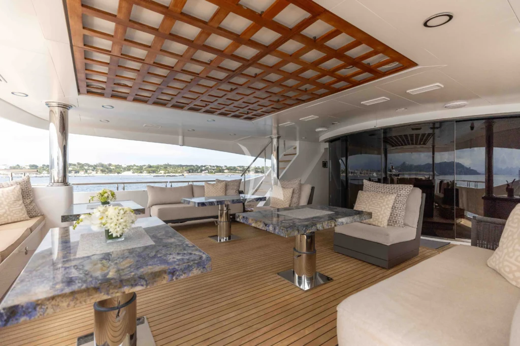 Main Deck | Aft Deck