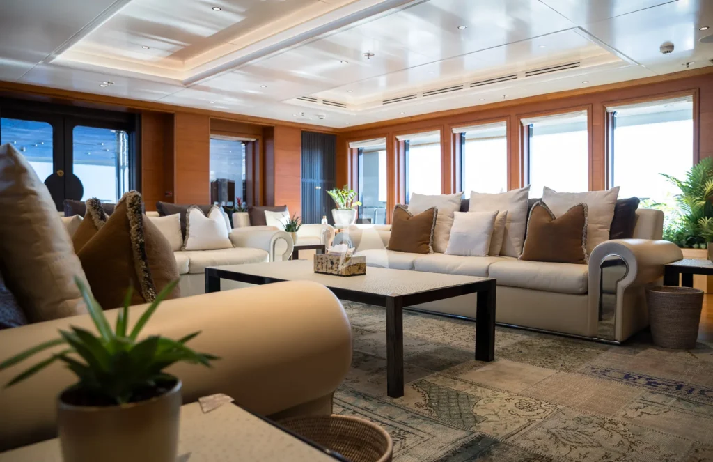 Main salon lounge
