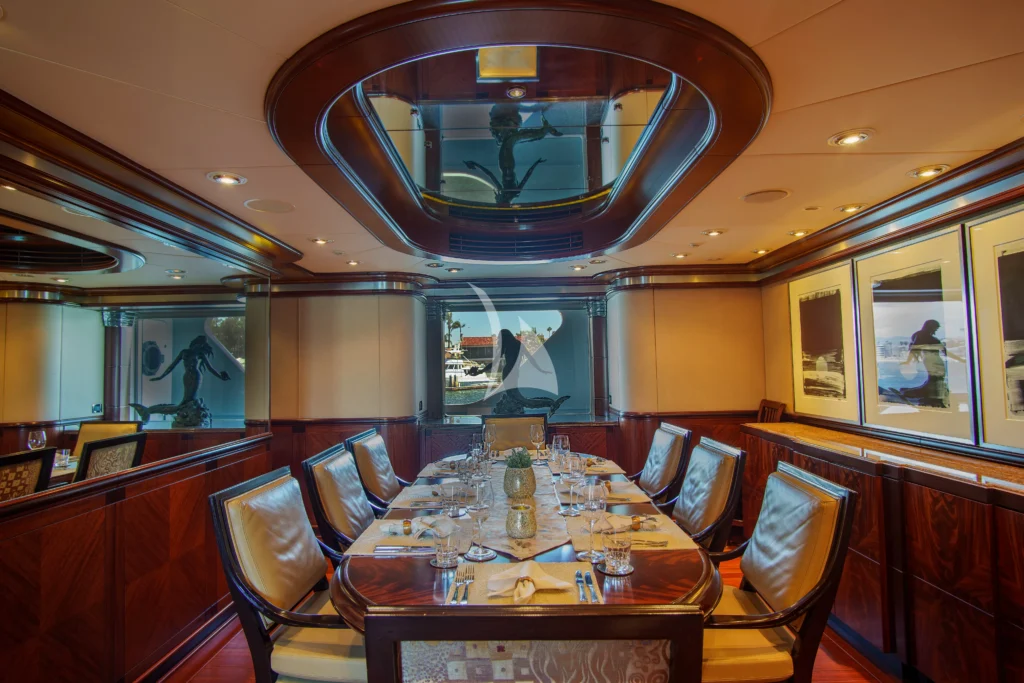 Formal Dining