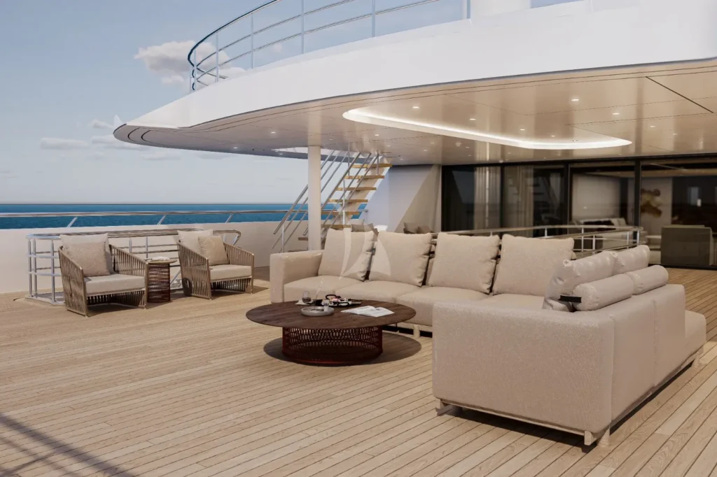 Upper/Owner's deck