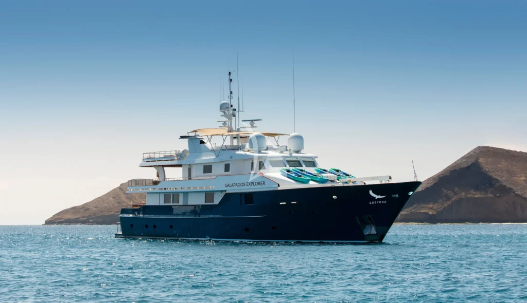 GALAPAGOS EXPLORER