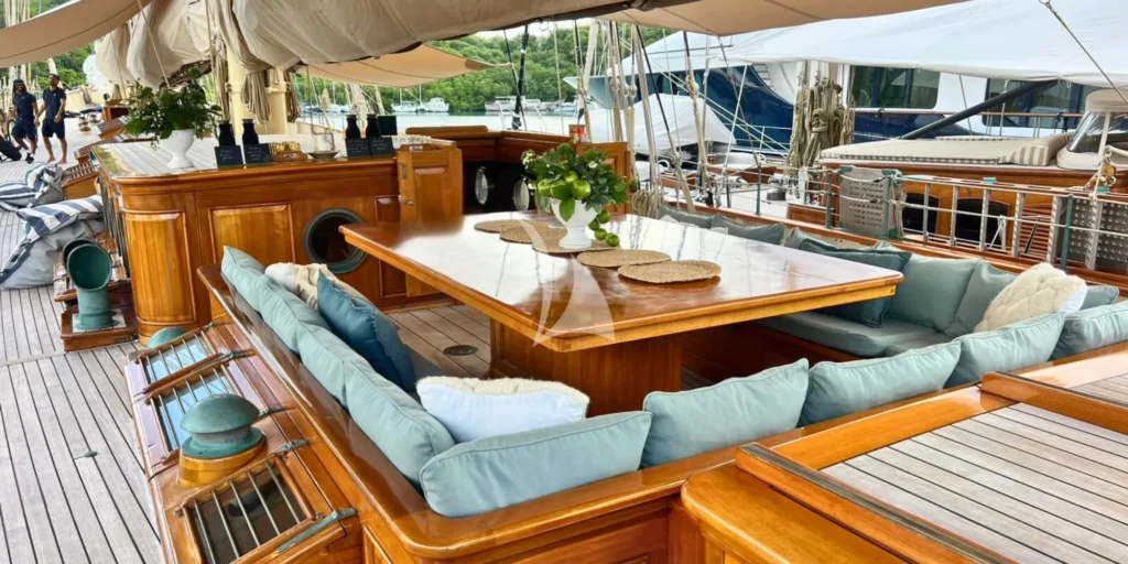 ATLANTIC - Exterior Dining