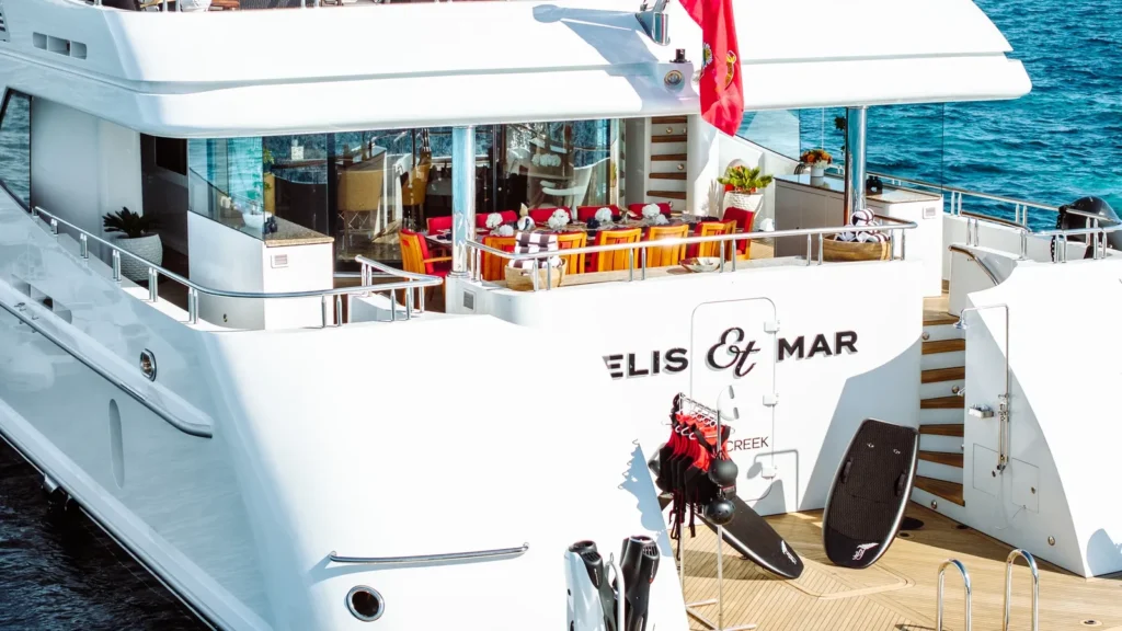 Main deck aft aerial view