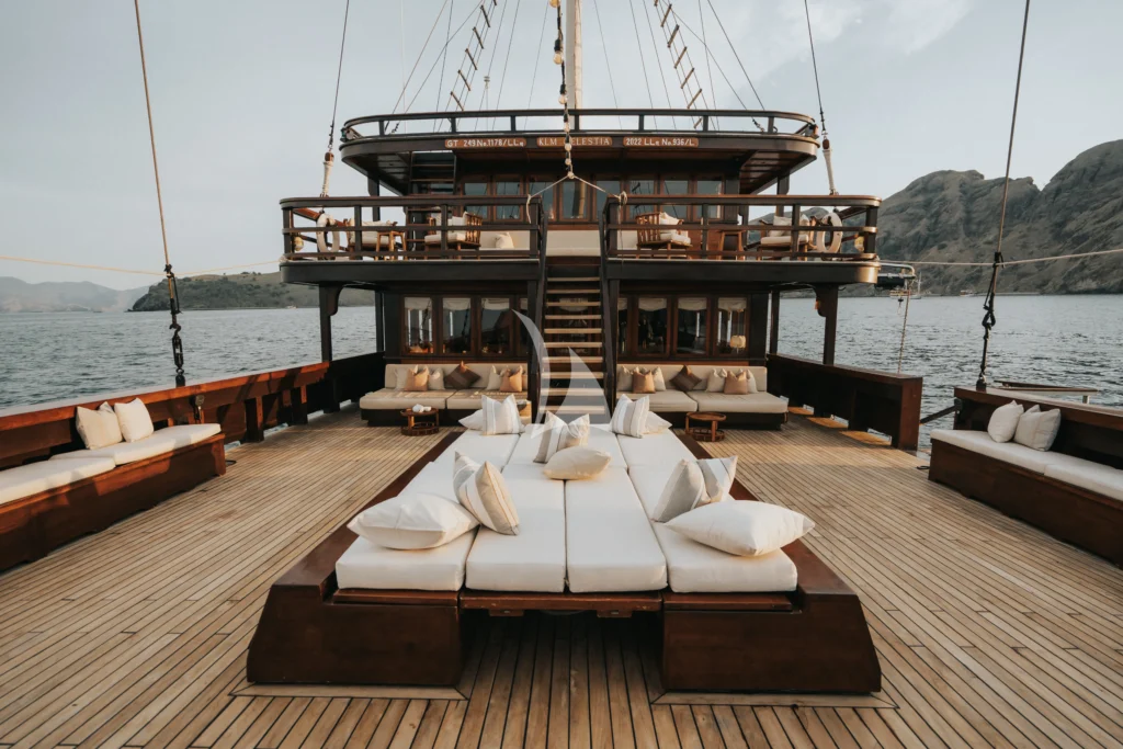 Main deck lounging area