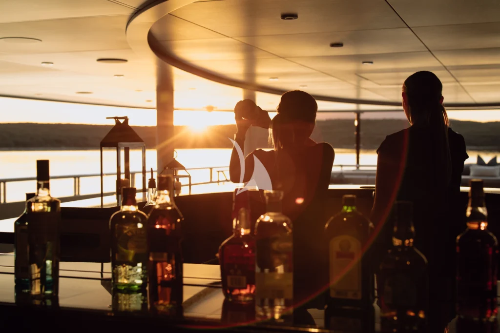 Main deck aft bar