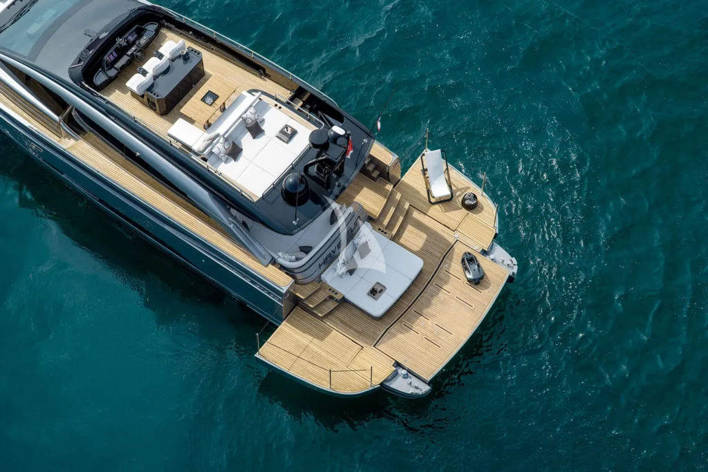 LADY C II