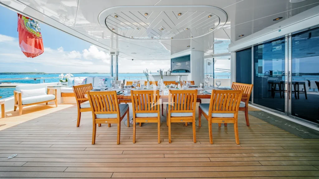 Main deck aft alfresco dining