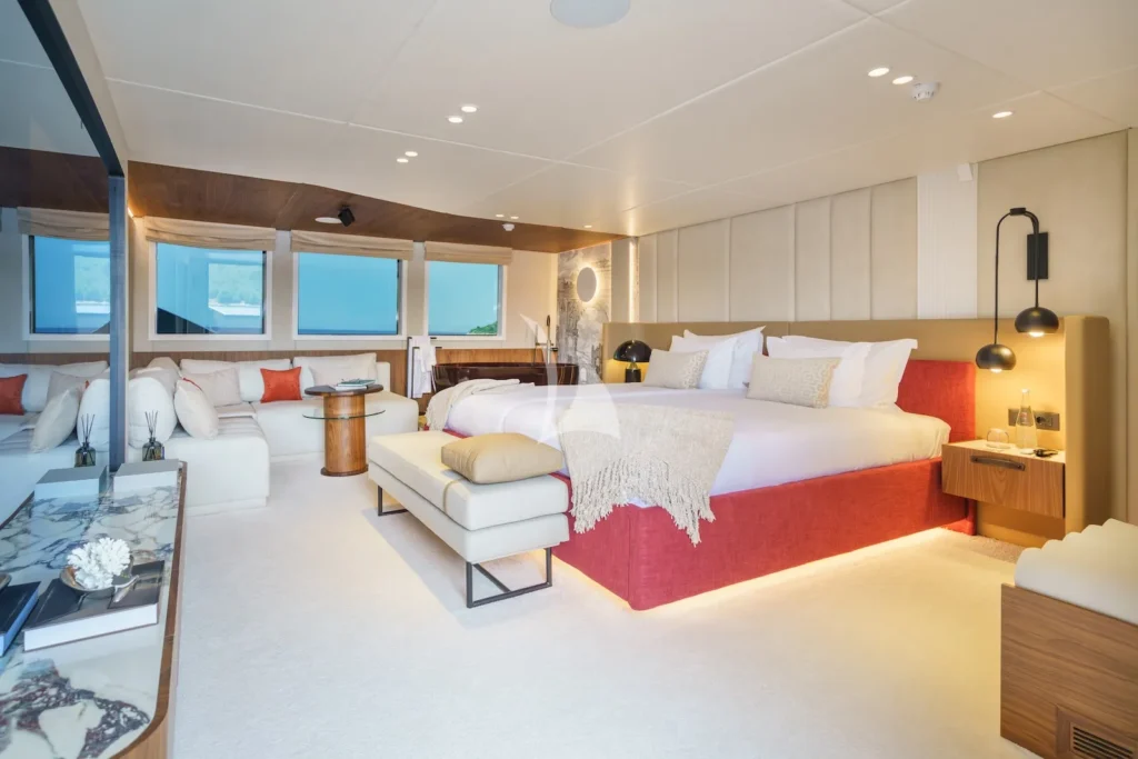 Full beam master suite with Jacuzzi bath