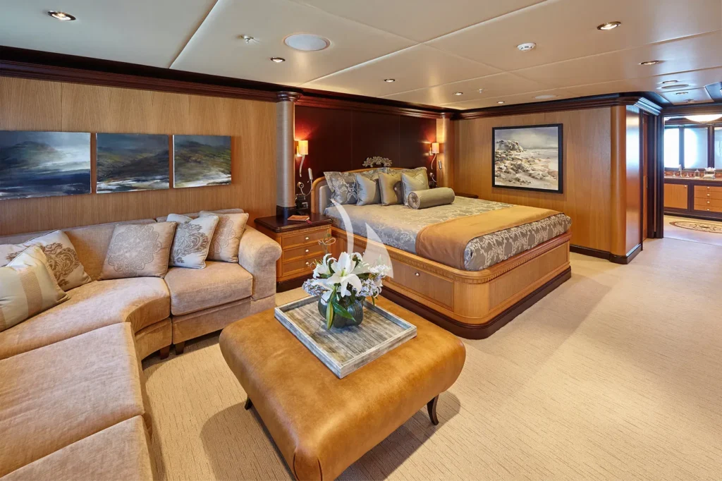 VIP Cabin